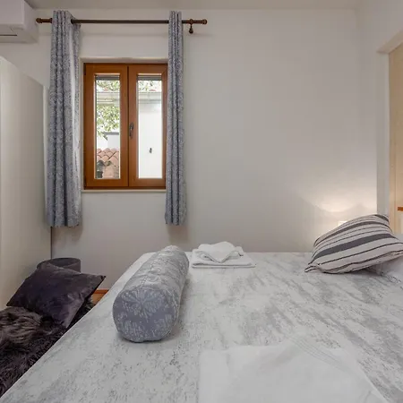 Сasa de vacaciones Lovely In With Wifi *