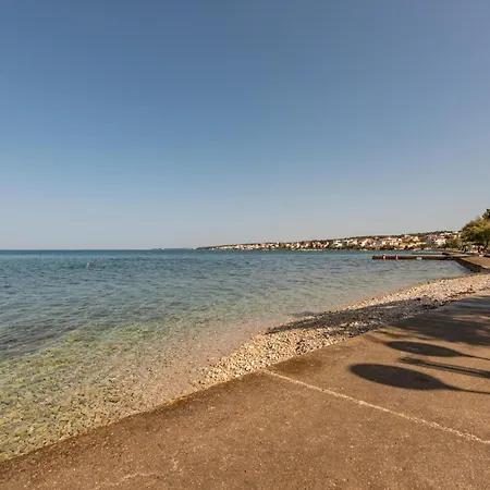 Lovely In With Wifi Сasa de vacaciones