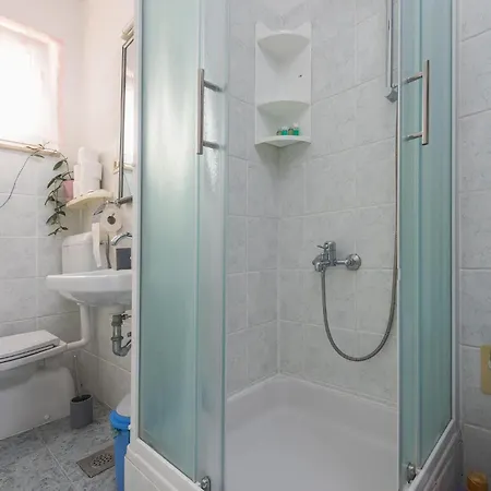 Casa vacanze Lovely In With Wifi